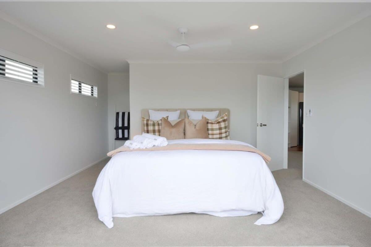 Escape To High End Comforts On Riverton Villa Mount Maunganui Exterior photo